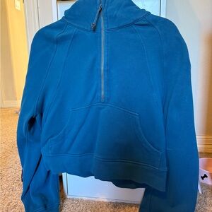 Lululemon cropped scuba hoodie